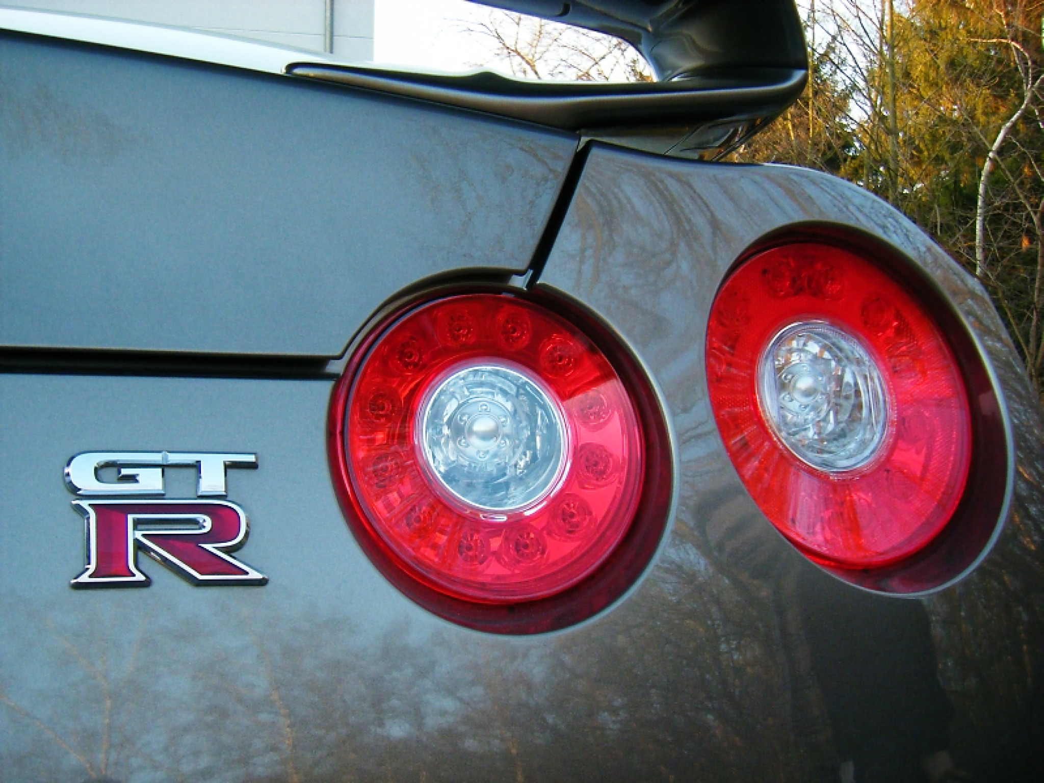 Serienentwicklung Nissan GT-R 2009 - Heckleuchten